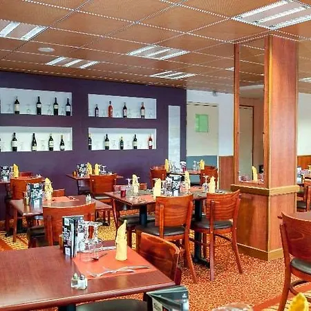 Brit Hotel Agen L Aquitaine Hotel 2*