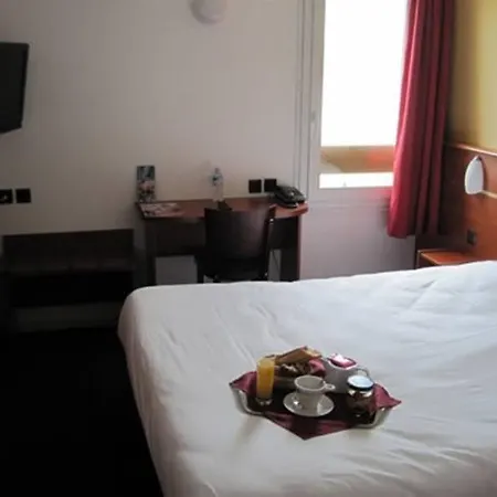 Brit'hotel Aquitaine 2* Estillac