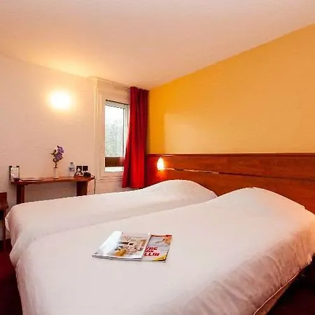 Brit'hotel Aquitaine Hotel