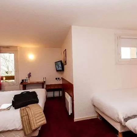 Hotel Brit'hotel Aquitaine 2*